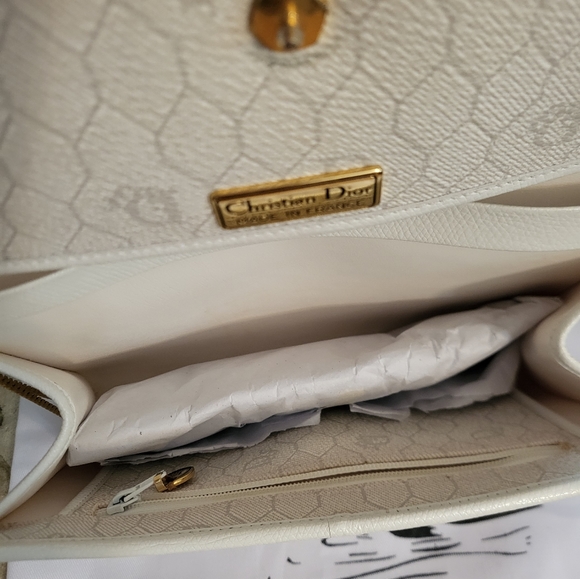 (SOLD)RARE Authentic Vintage Dior chained shoulder bag - Picture 9 of 17